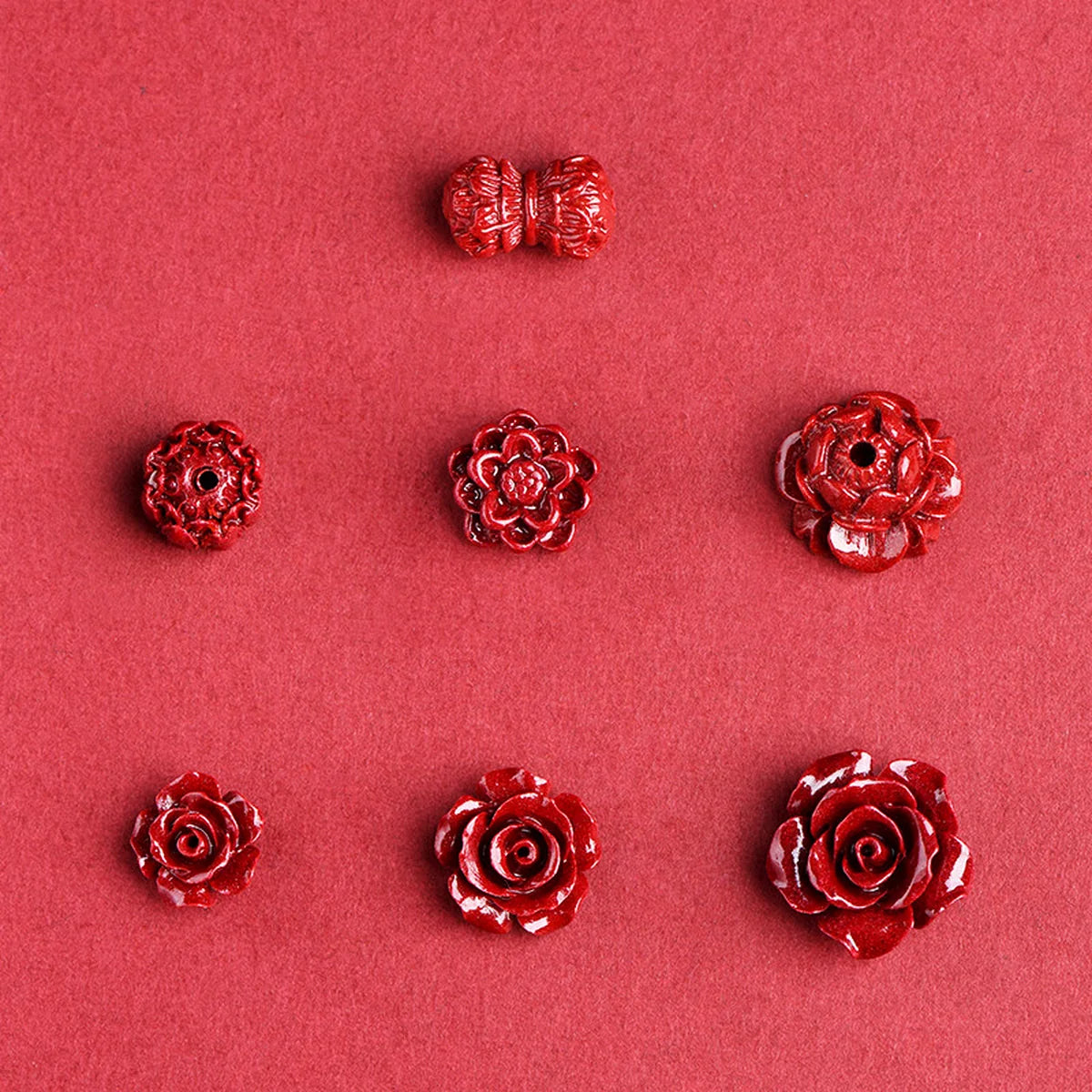 辰砂アクセサリーパーツ レッドカラーのアクセサリー制作パーツ ディテール