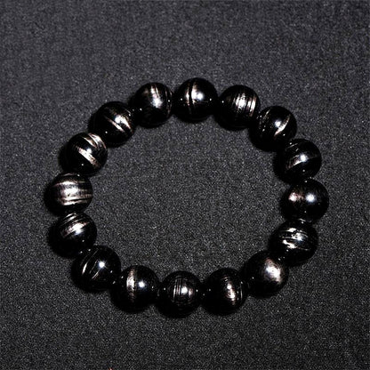 ハイパーシーンの黒に浮かぶ静かな光が美しい天然石ブレスレット LUNARI