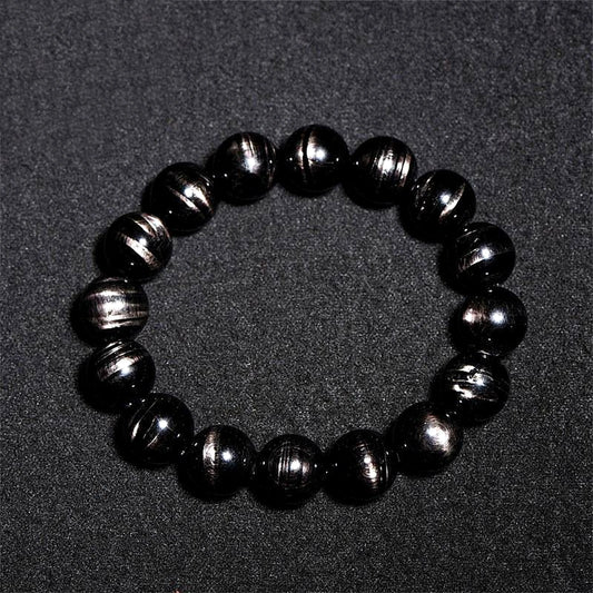 ハイパーシーンの黒に浮かぶ静かな光が美しい天然石ブレスレット LUNARI