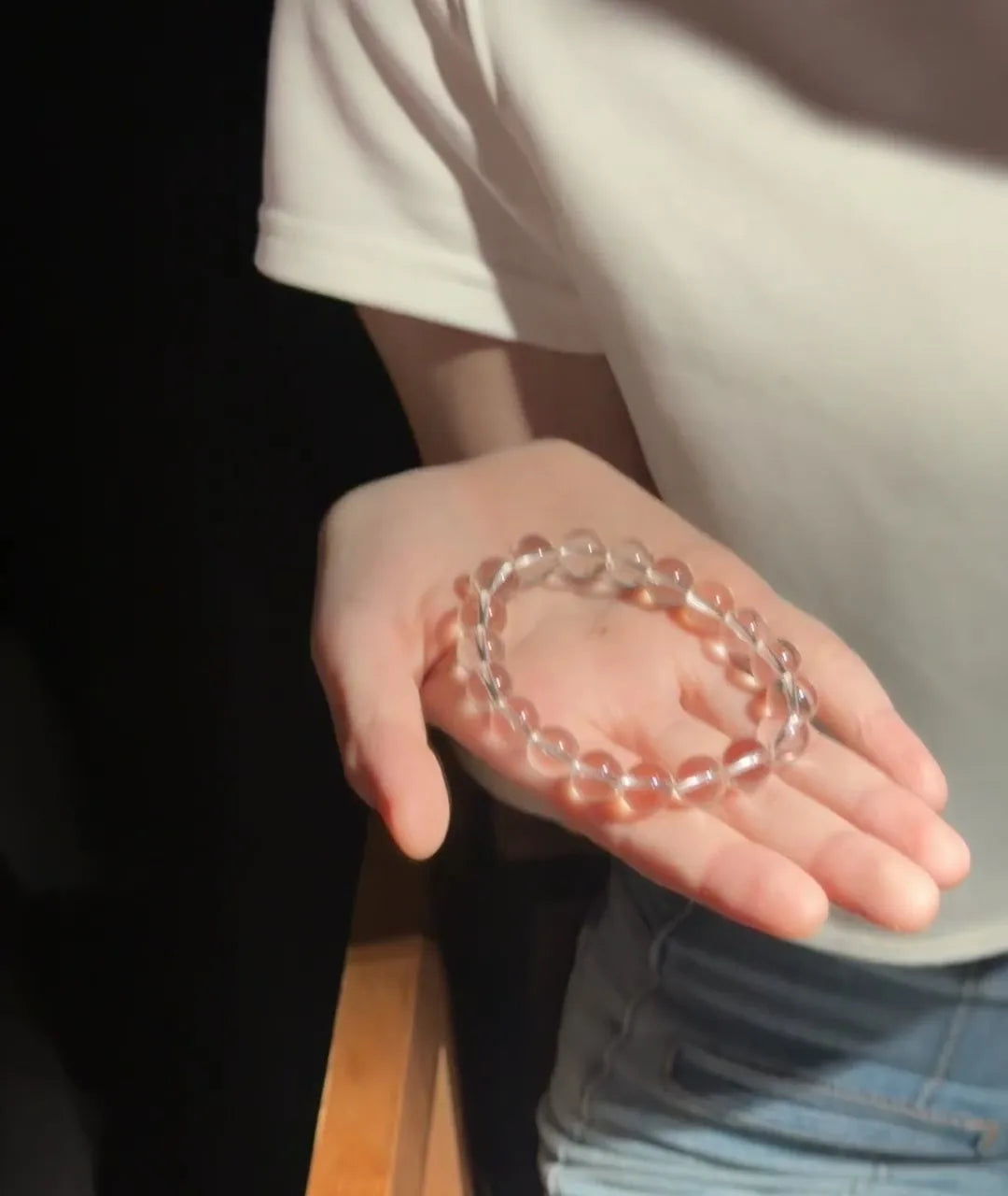 天然石アクセサリーの着用スタイル